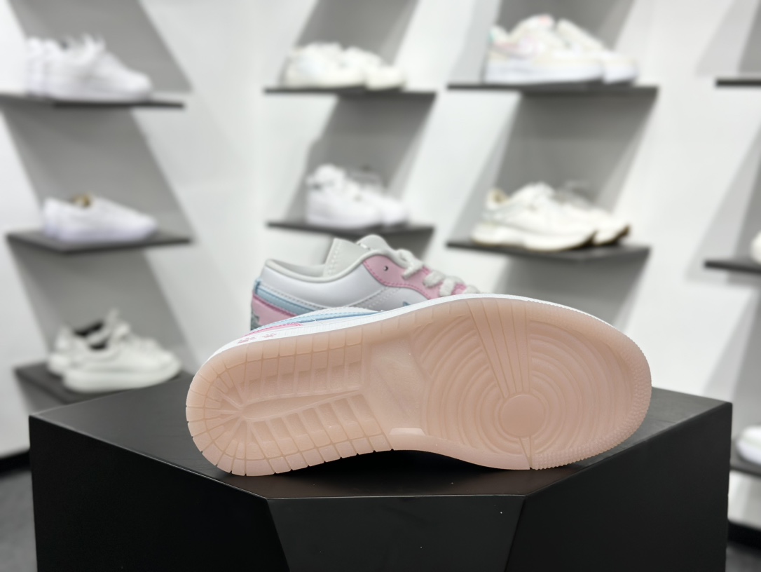220 Air Jordan AJ1 Low 低帮    HM3706-141