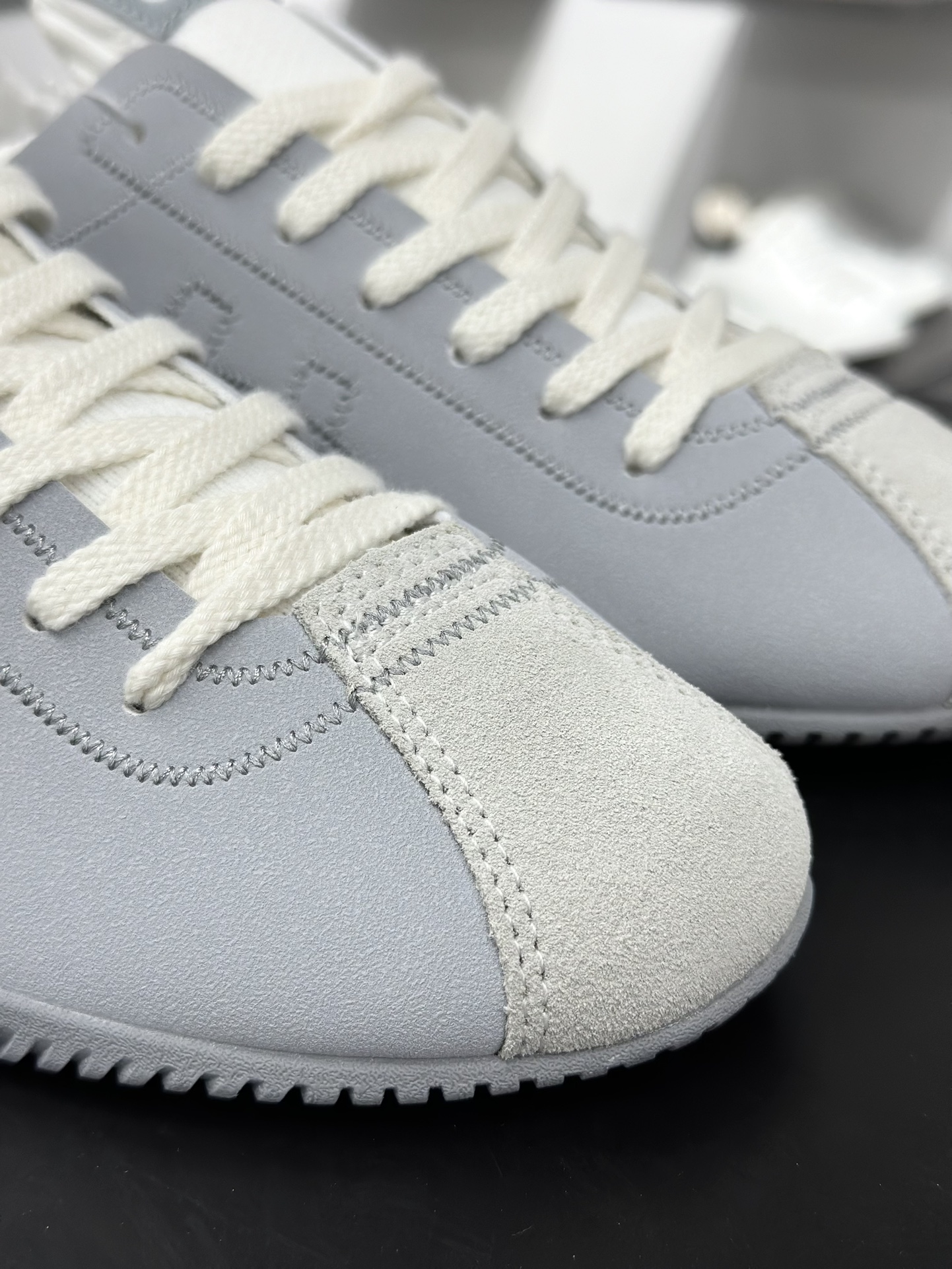 180 Onitsuka Tiger鬼冢虎 Sclaw 灰色低帮生活休闲袜子鞋  1183B969-020