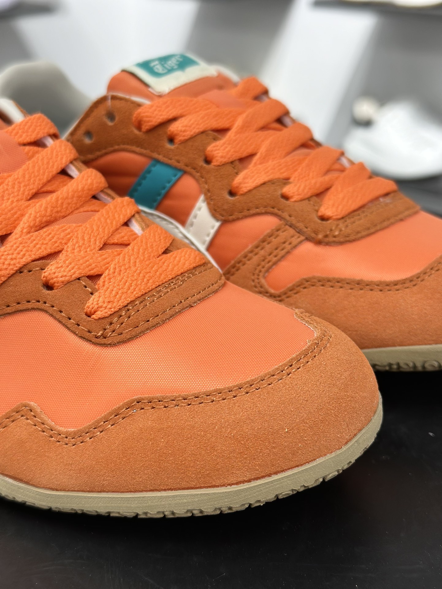 160 【ASI】Onitsuka 鬼冢虎 Serrano系列 潮流舒适轻便生活休闲鞋  1183B400-604