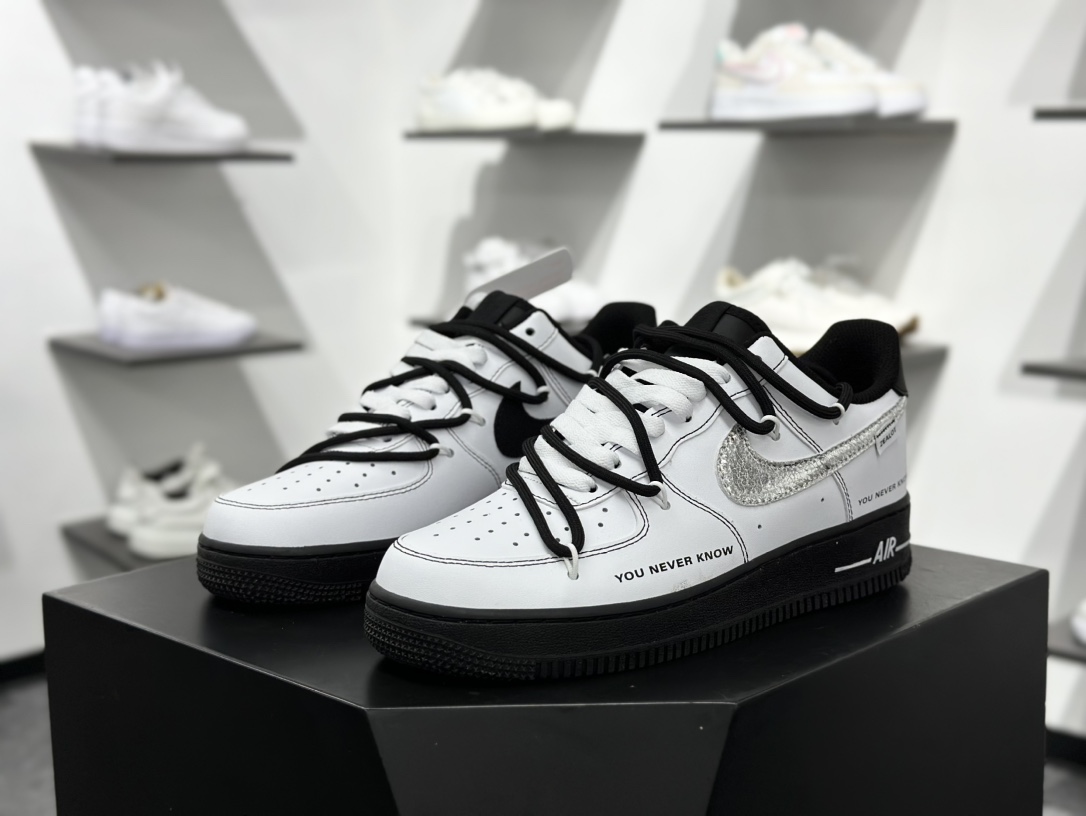 260  Nike Air Force 1‘07 Low 破斧沉舟 空军一号低帮休闲板鞋 ZH0316-066