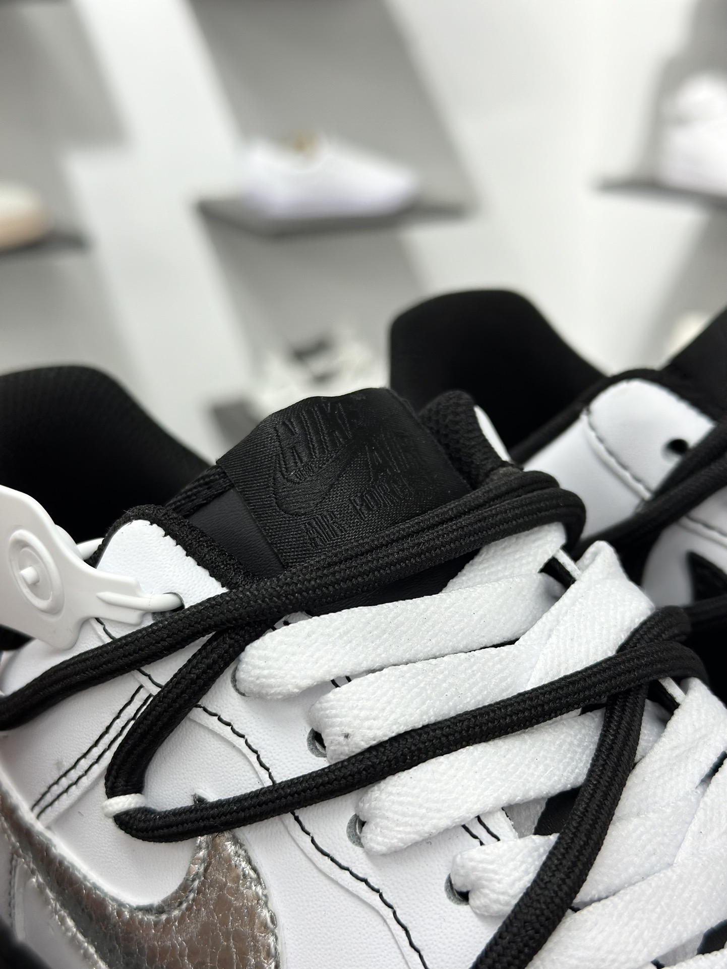 260  Nike Air Force 1‘07 Low 破斧沉舟 空军一号低帮休闲板鞋 ZH0316-066