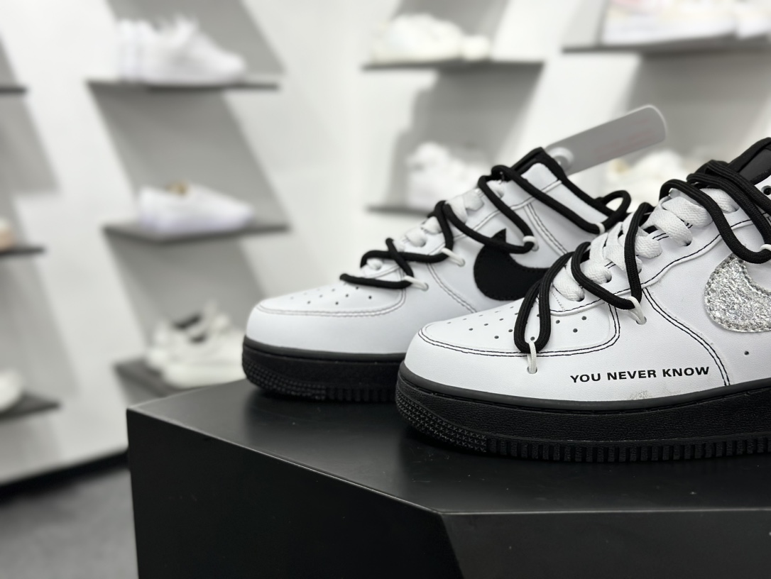 260  Nike Air Force 1‘07 Low 破斧沉舟 空军一号低帮休闲板鞋 ZH0316-066