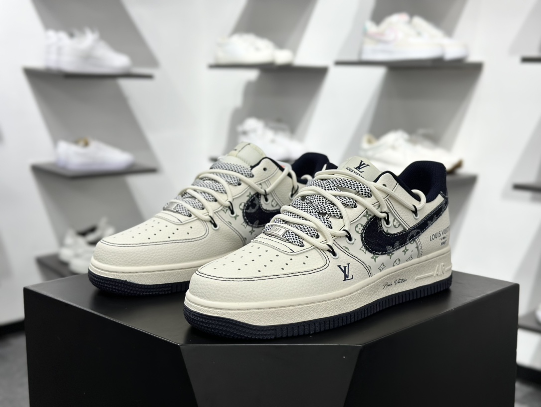 260 Nike Air Force 1‘07 Low LV联名 黑牛仔勾抽绳 空军一号低帮休闲板鞋 DM6868-060