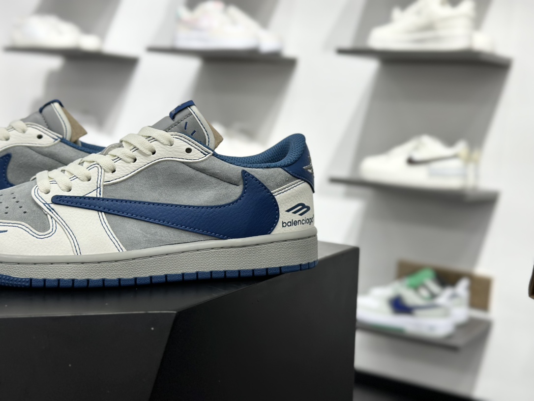 280  Fragment x Travis Scott x 新百伦 Air Jordan 1 Low 三方联名倒钩   XD1568-105