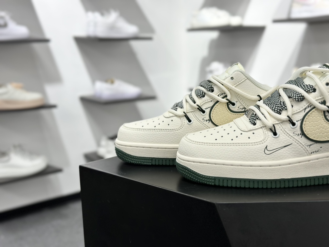 260 NK Air Force 1′07 Low 空军一号低帮百搭休闲运动板鞋 DM6868-057