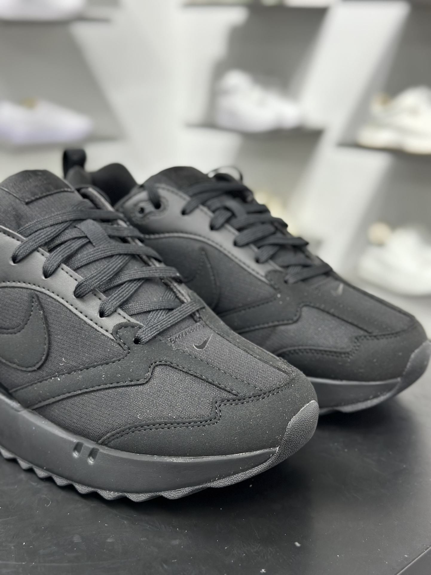 200 NK Air Max Dawn 黎明系列低帮气垫百搭休闲运动慢跑鞋 HY0959-044