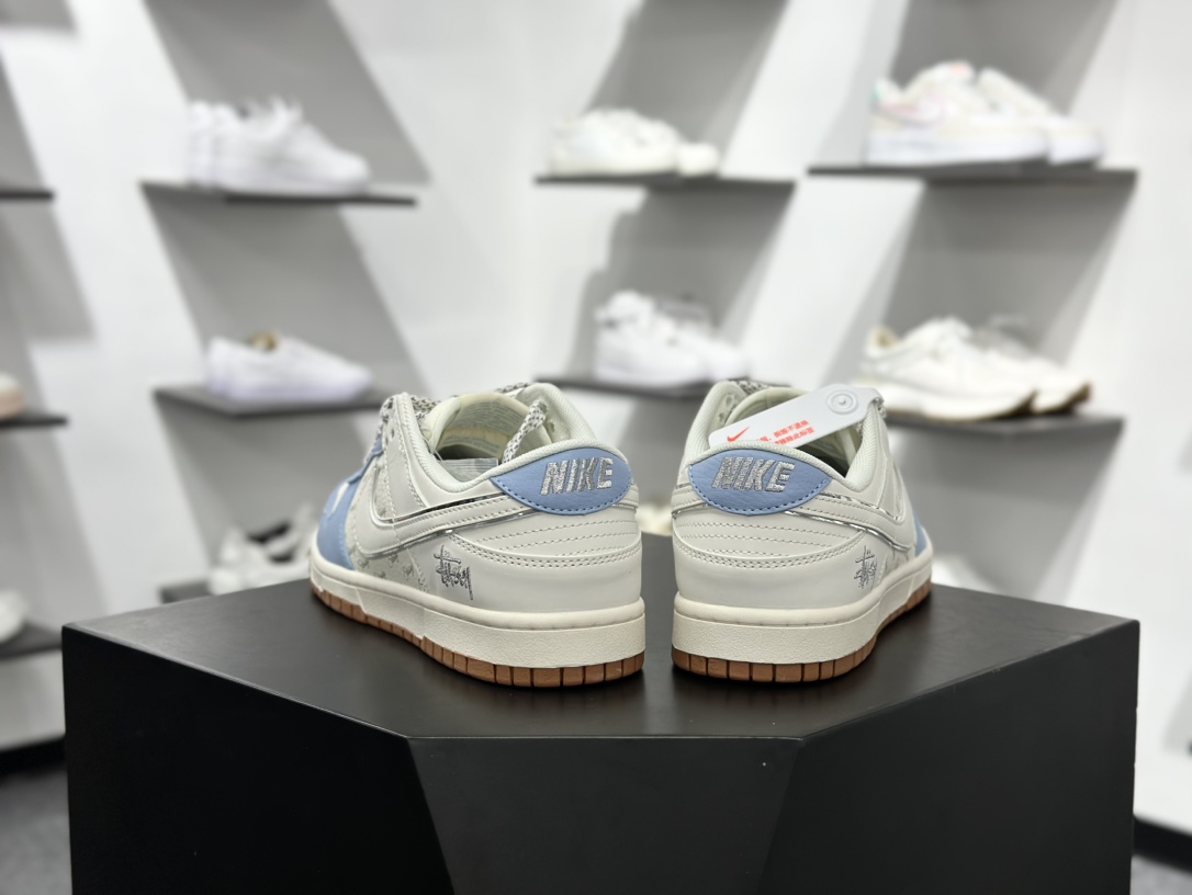 280 Nike SB Dunk Low 斯图西联名 双拼黑蓝 周年高端定制 低帮休闲板鞋 ZH2598-225
