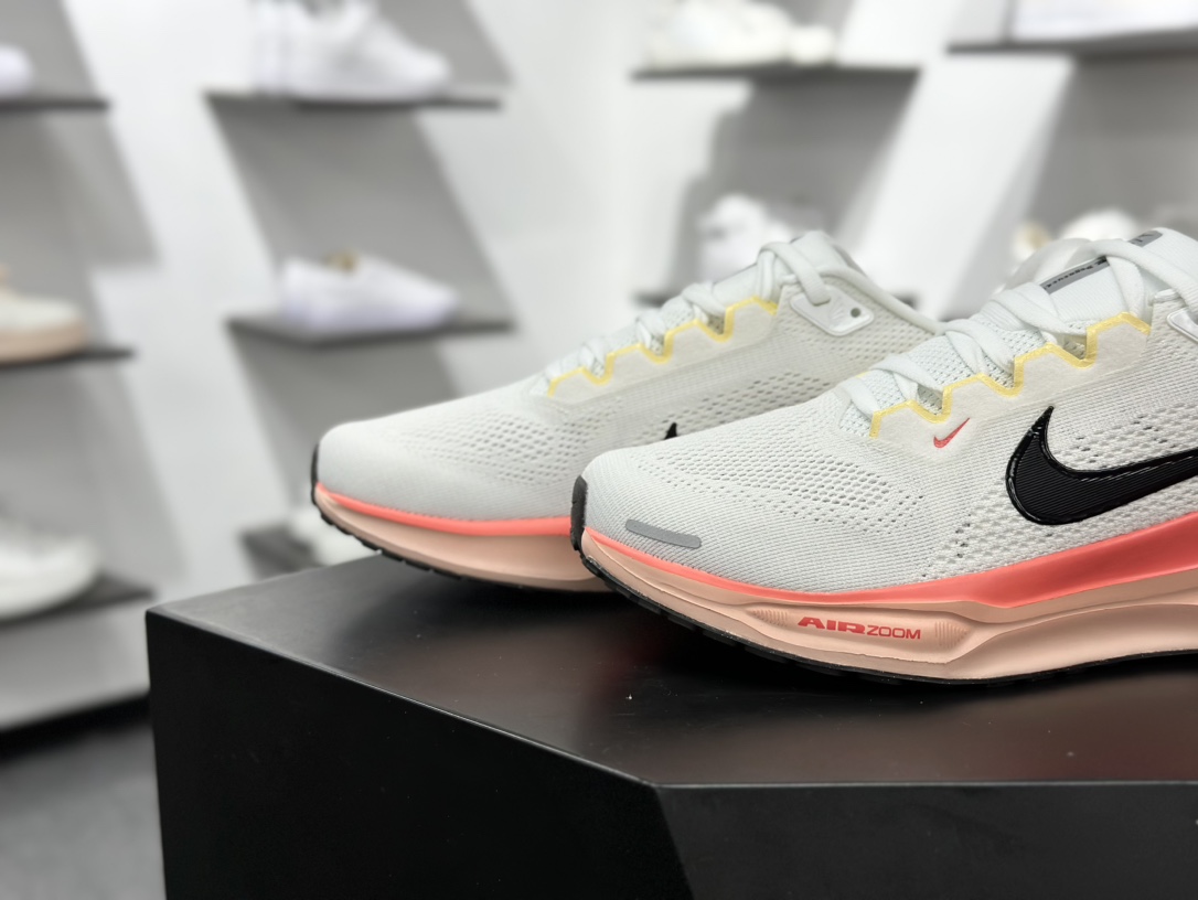 200 NK Air Zoom Pegasus 41 鞋面采用外层由韧性纱线  IB6656-108