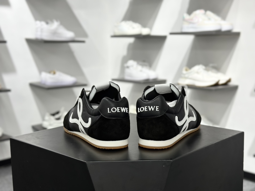 220 罗意威LOEWE 2025 | Ballet Runner2.0 新款芭蕾舞鞋