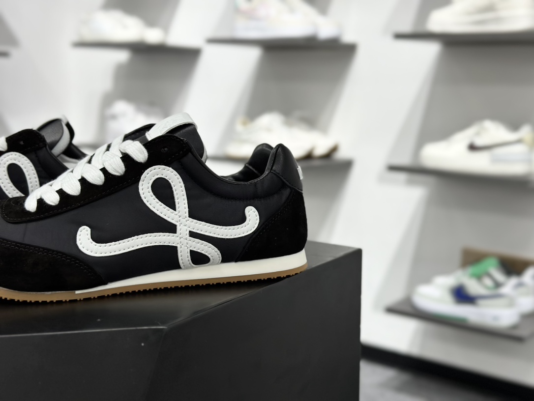 220 罗意威LOEWE 2025 | Ballet Runner2.0 新款芭蕾舞鞋