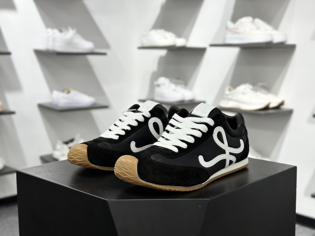 220 罗意威LOEWE 2025 | Ballet Runner2.0 新款芭蕾舞鞋