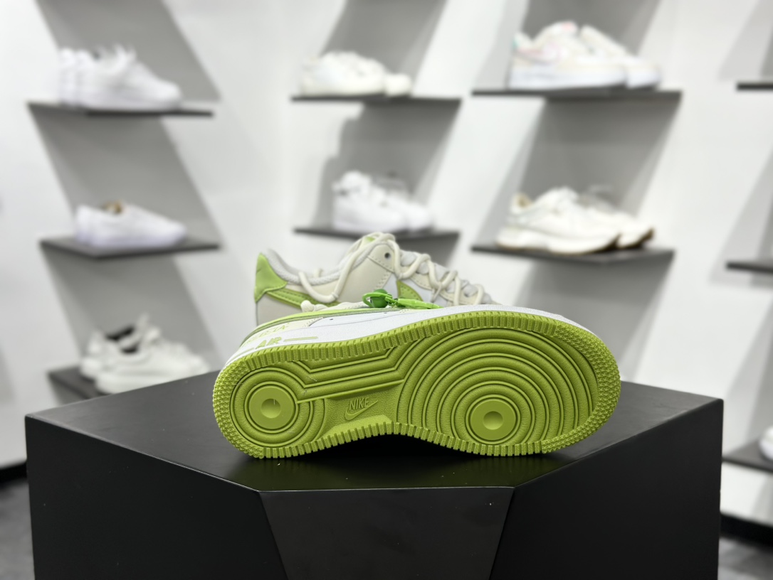 260 Nike Air Force 1 Low 07 春意盎然 白绿绑带  YY2023-315