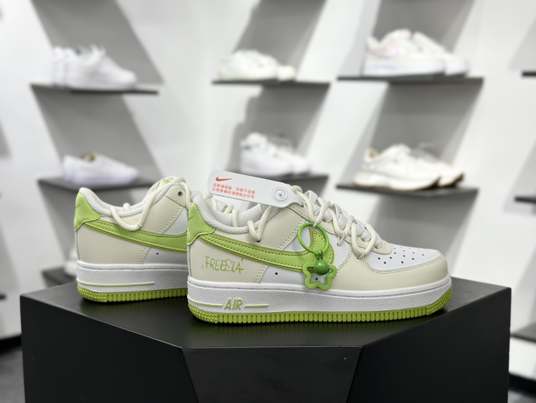 260 Nike Air Force 1 Low 07 春意盎然 白绿绑带  YY2023-315