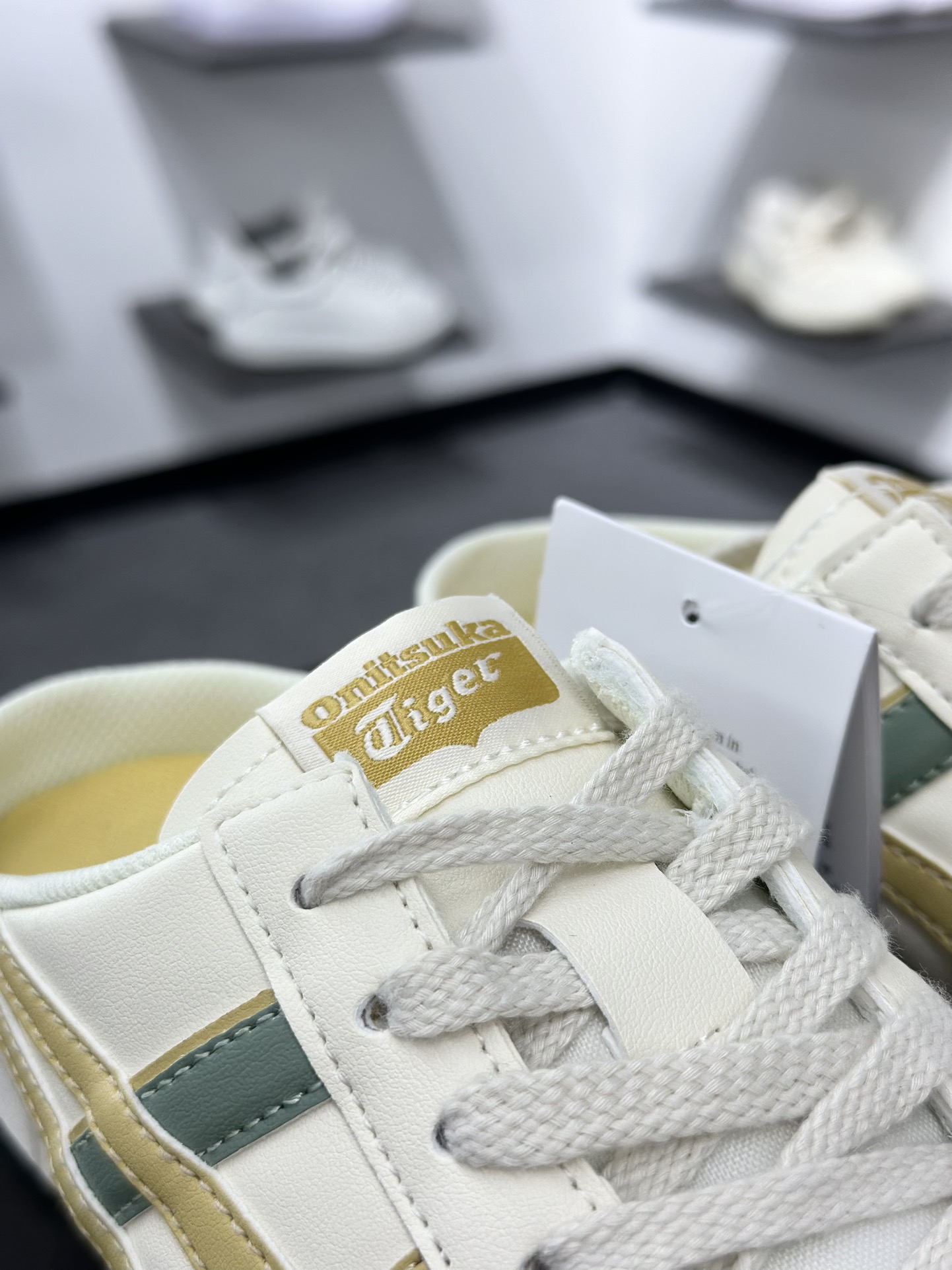 150 Onitsuka Tiger Mexico 66 Paraty 鬼冢虎半拖一脚蹬系列  1183C012-104