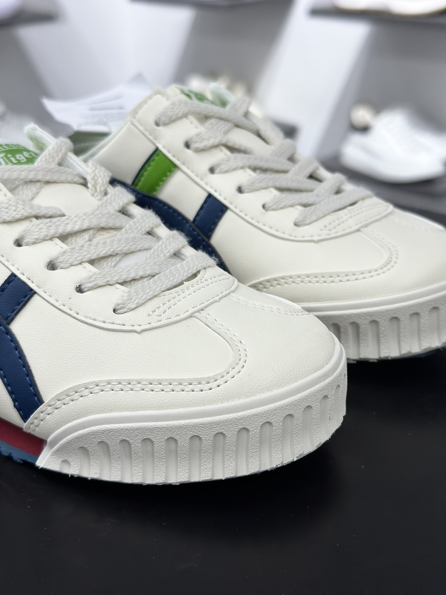 Onitsuka Tiger Mexico 66 Paraty 鬼冢虎半拖一脚蹬系列 1183C012-105