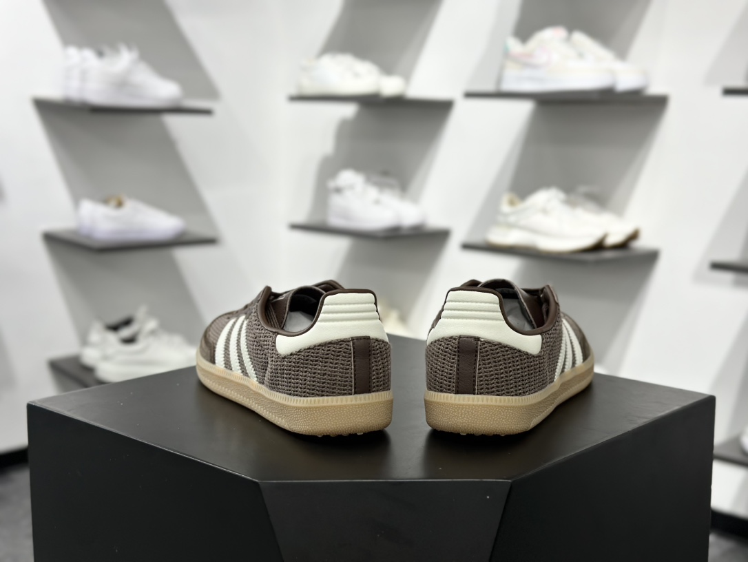 三叶草Adidas Originals Samba OG 桑巴舞板鞋 JI3184