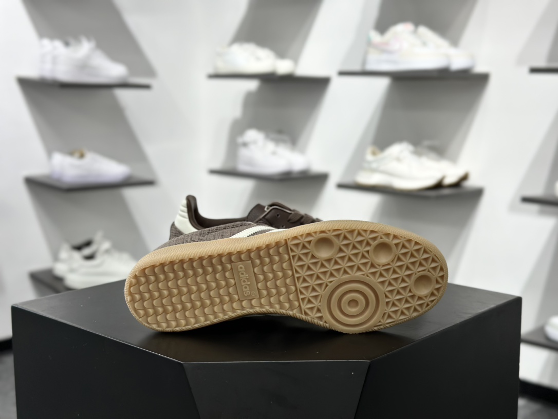 三叶草Adidas Originals Samba OG 桑巴舞板鞋 JI3184