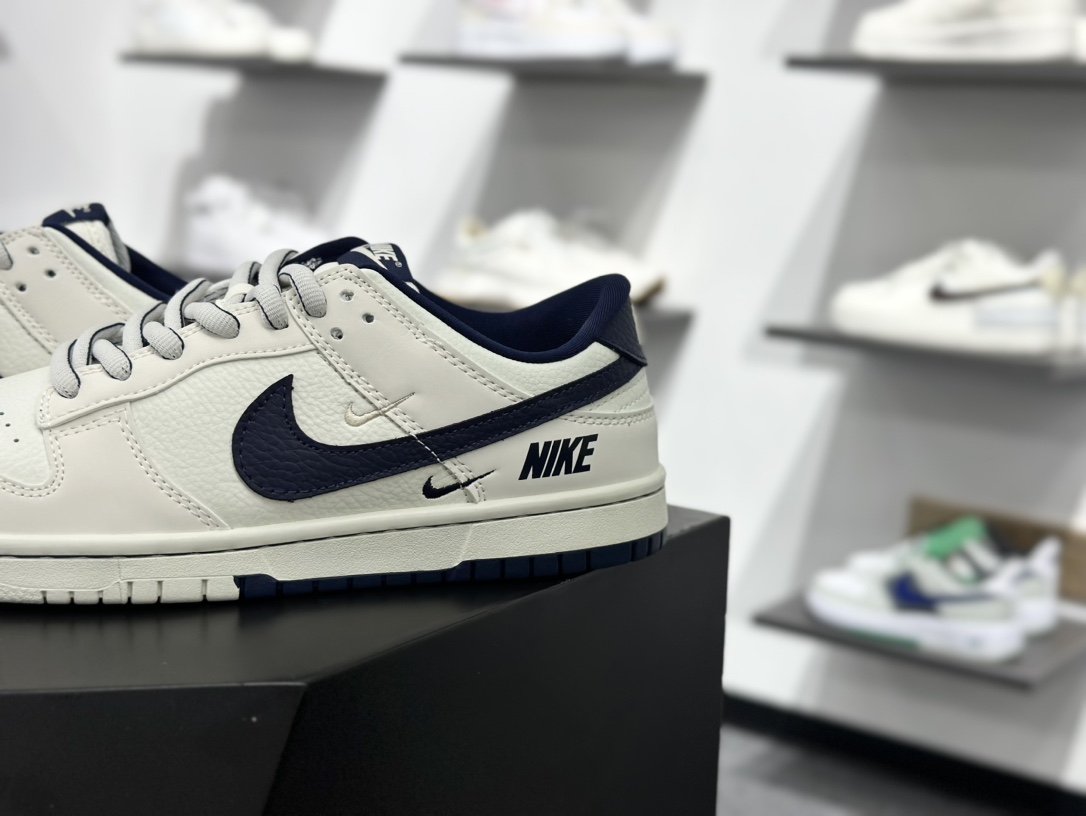 280 耐克Nike By You SB Dunk Low Retro SP 扣篮系列低帮滑板板鞋“米白浅灰四钩NIKE印标” SC9207-401