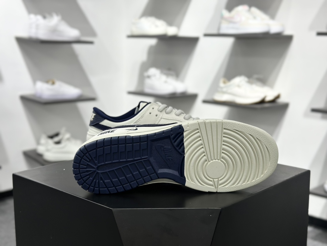 280 耐克Nike By You SB Dunk Low Retro SP 扣篮系列低帮滑板板鞋“米白浅灰四钩NIKE印标” SC9207-401