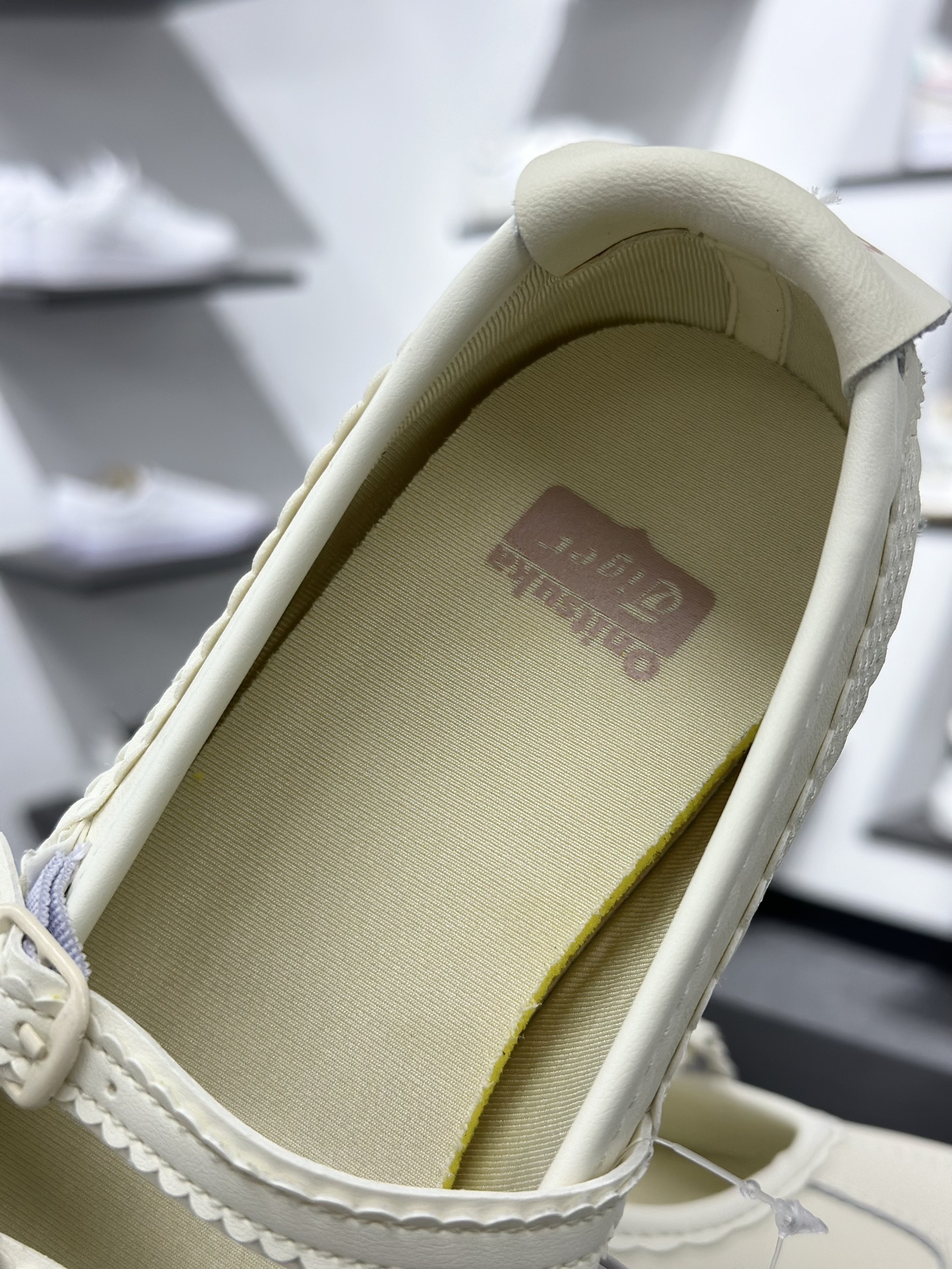 160 OnitsukaTiger 鬼冢虎 Mexico 66 Tgrs 芭蕾舞鞋 1182A660-752