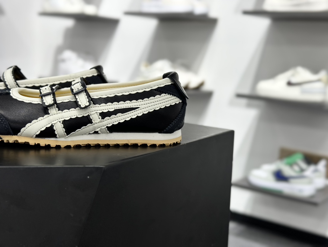 160 OnitsukaTiger 鬼冢虎 Mexico 66 Tgrs 芭蕾舞鞋 1182A678-001