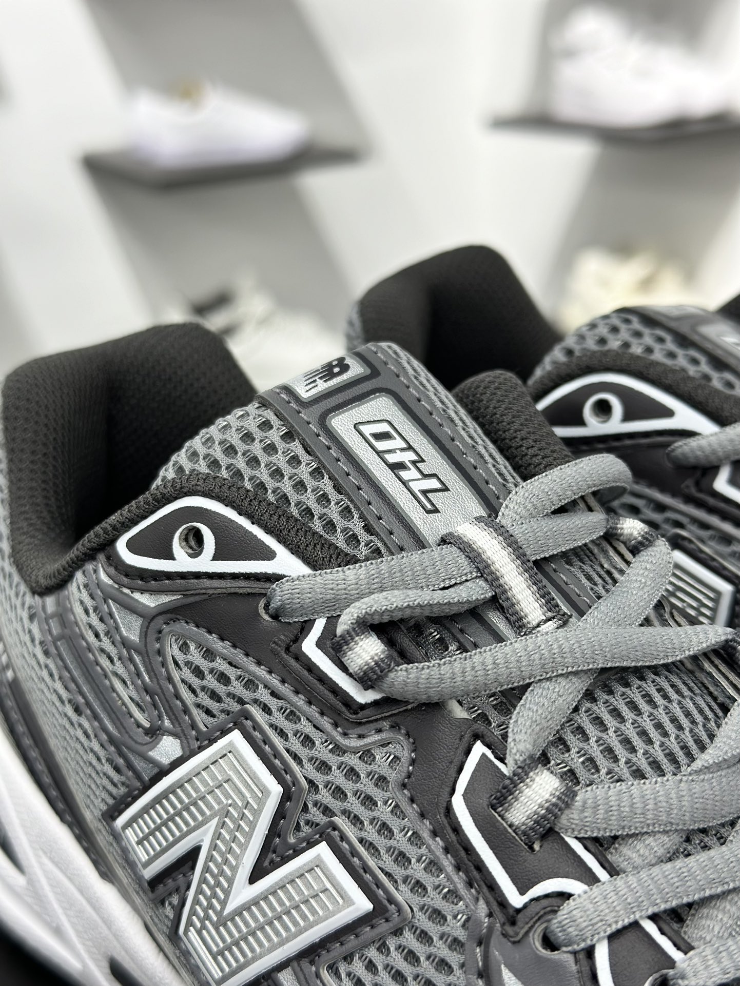 220 New Balance NB740系列复古老爹风休闲运动慢跑鞋    U740JCG