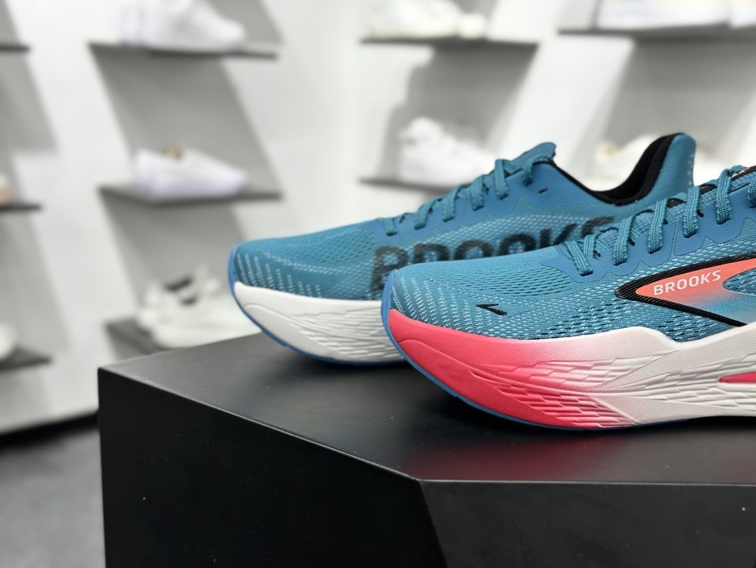 180 Brooks Hyperion Max 2 布鲁克斯 烈风2系列低帮透气缓震支撑休闲运动慢跑鞋  110434 1D 408