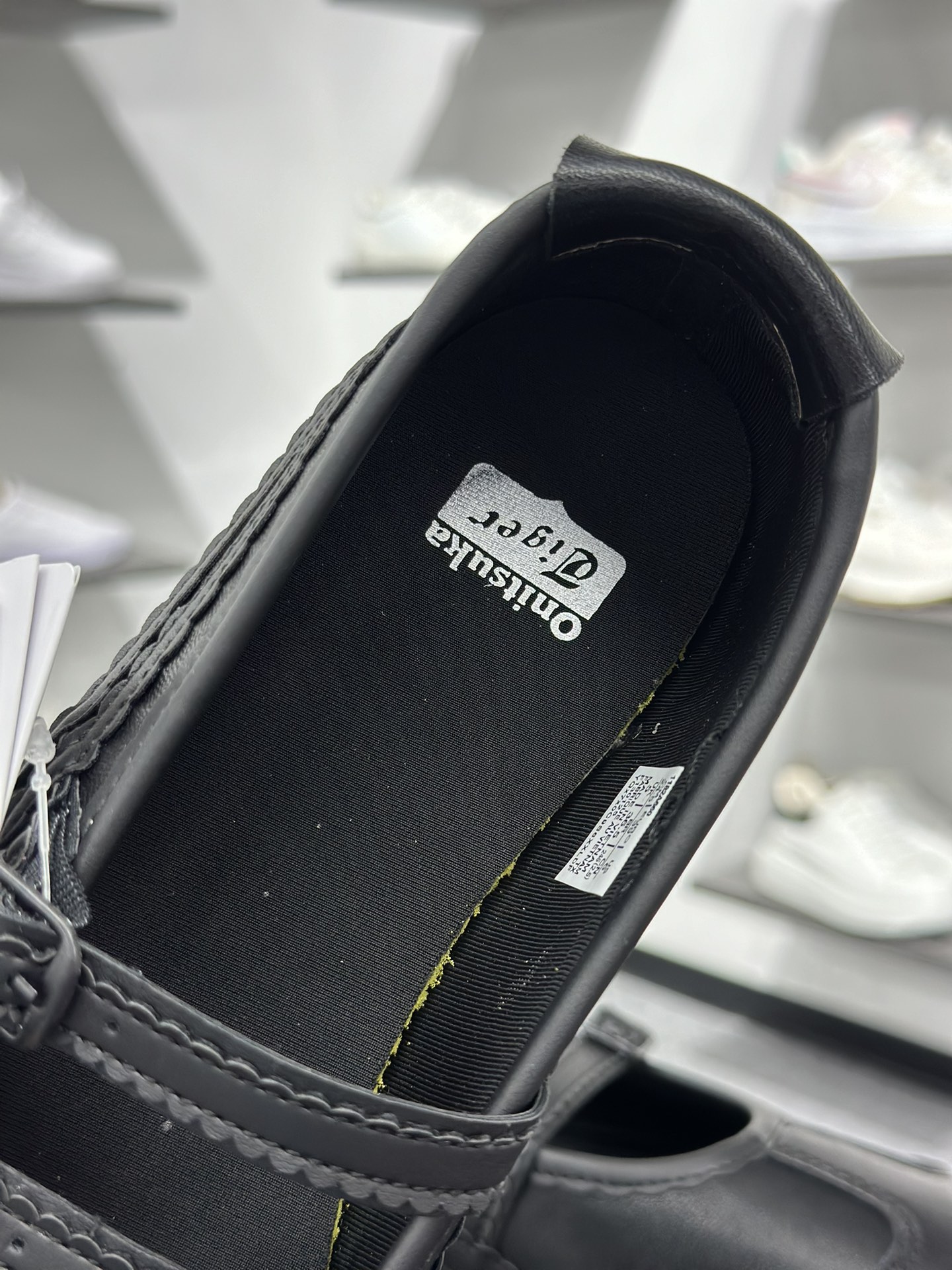 160 OnitsukaTiger 鬼冢虎 Mexico 66 Tgrs 芭蕾舞鞋 1182A660-001