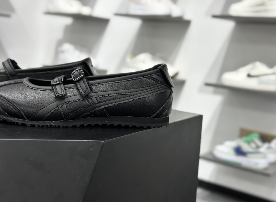 160 OnitsukaTiger 鬼冢虎 Mexico 66 Tgrs 芭蕾舞鞋 1182A660-001