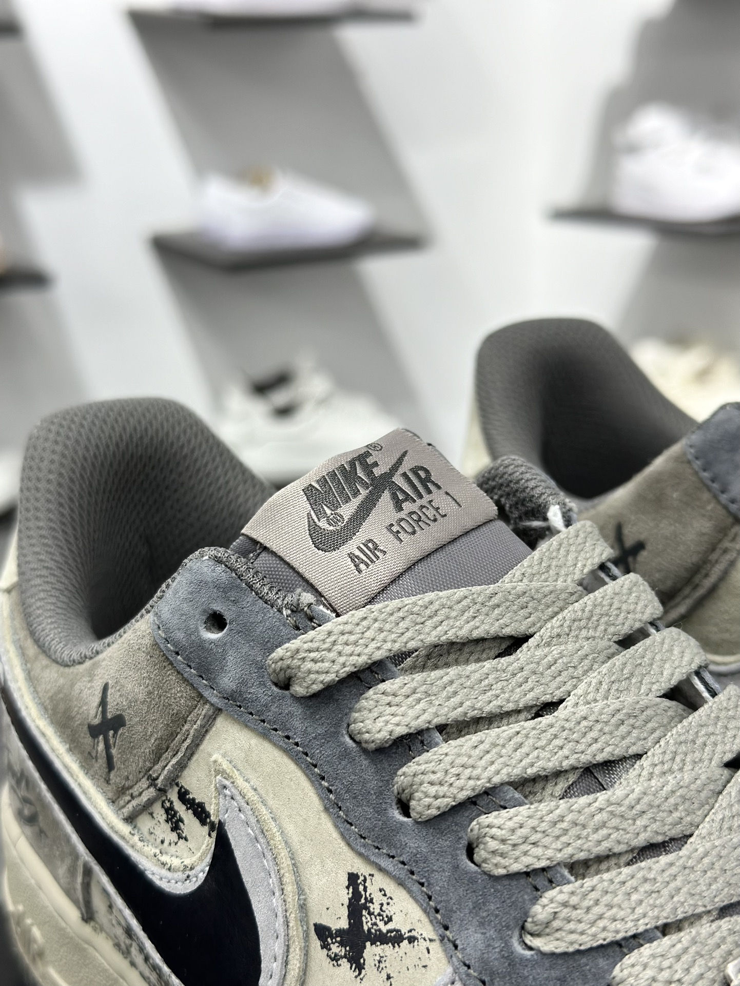 260 Nike Air Force 1 “Dark Skull”空军一号定制低帮板鞋 YD2425-660