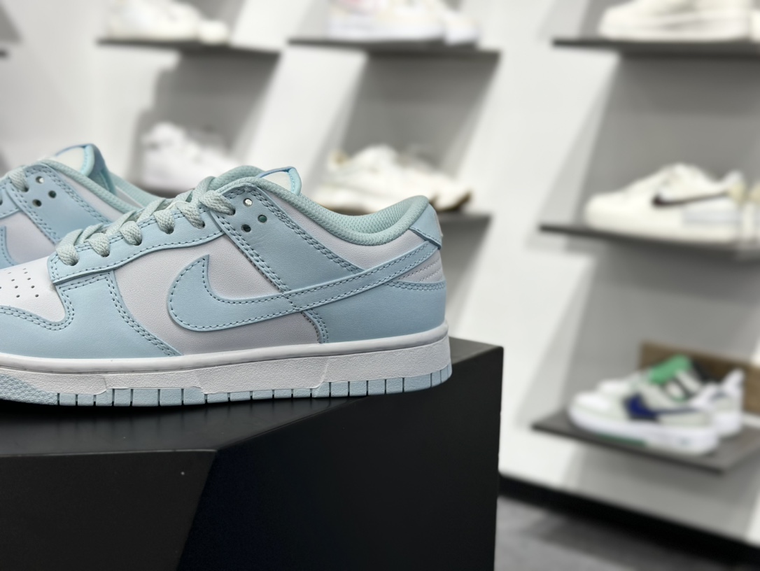 200 NIKE SB Dunk Low 海盐蜜桃 蓝白粉   FB9109-105