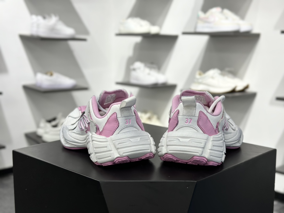 420 巴黎世家BALENCIAGA Monday Sneaker 星期一系列低帮百搭休闲运动鞋   825417 WDTSC 5191