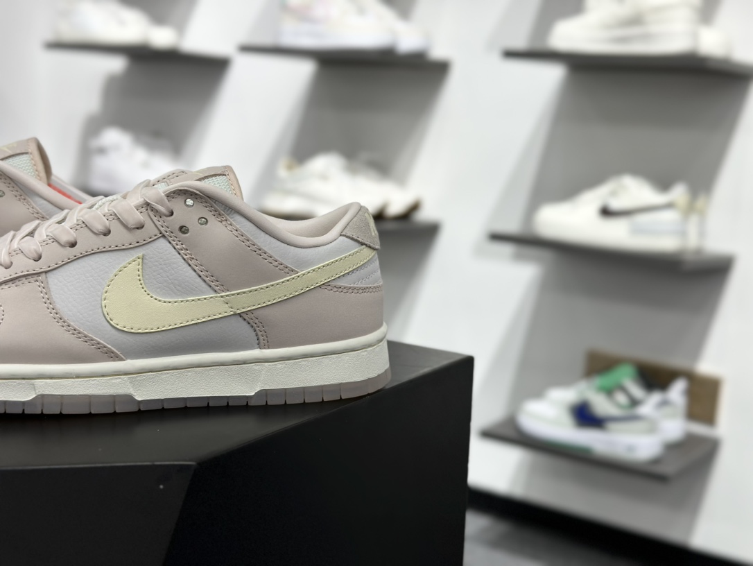 200 NIKE SB Dunk Low ”Light Soft Pink” 粉色   FB7901-601