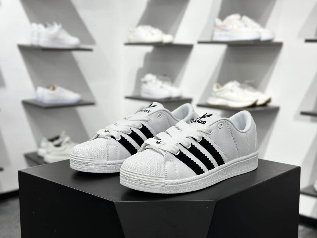 150 阿迪达斯Adidas Gazelle Indoor Trainers 羚羊内训系列低帮板鞋“黑米白编织”JI2755