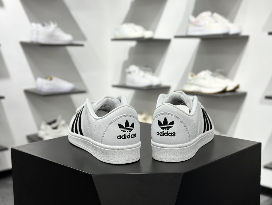 150 阿迪达斯Adidas Gazelle Indoor Trainers 羚羊内训系列低帮板鞋“黑米白编织”JI2755