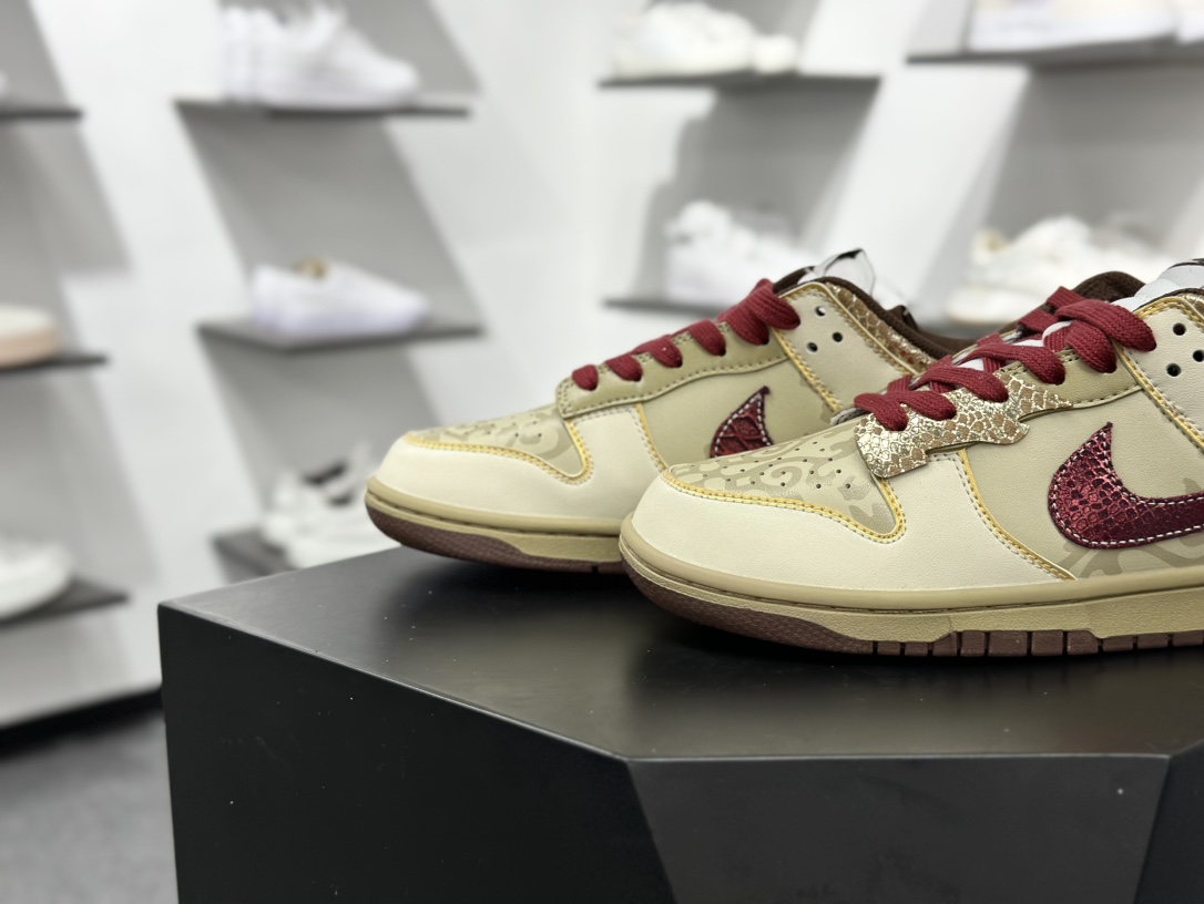 300【盒子20】 NK Dunk Low 定制配色  DD1503-124