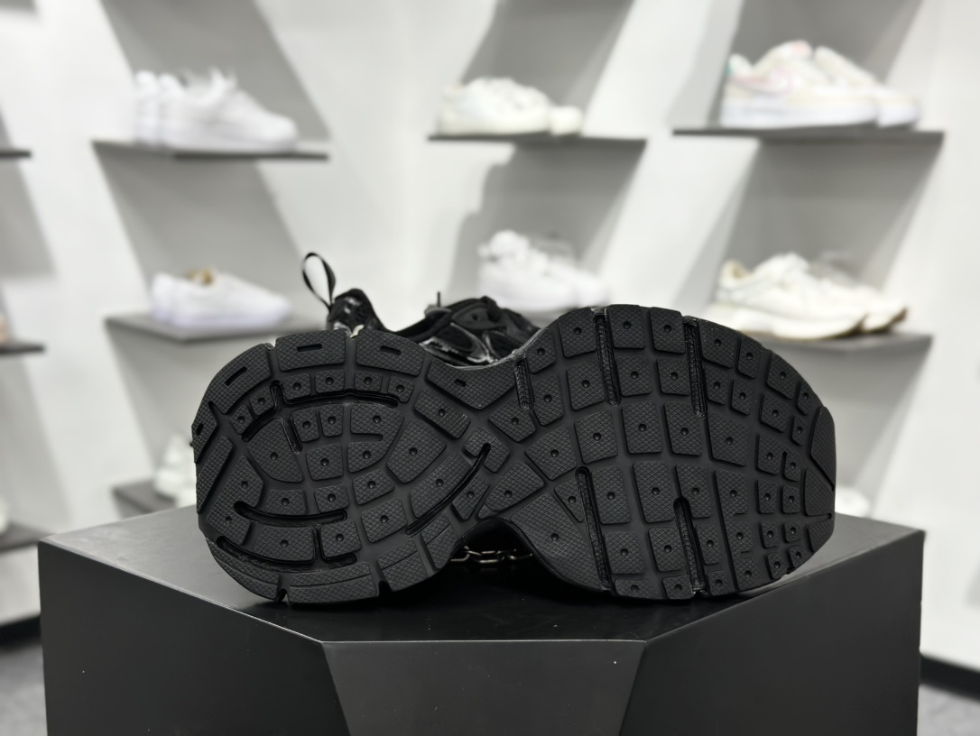 560 Balenciaga巴黎世家 3xl 加绒 黑色 全套数据私模 正确手工做旧   825622 W3XPL 1882