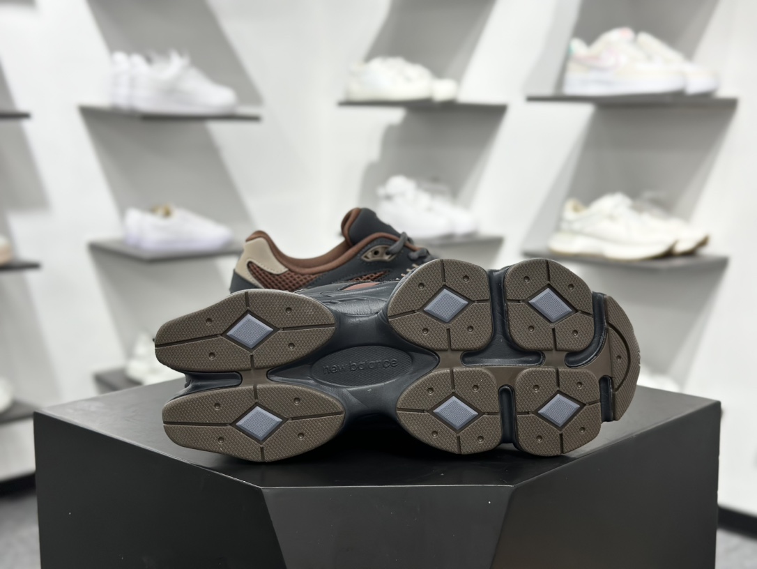 240 Joe Freshgoods x New Balance NB9060 联名款 复古休闲运动慢跑鞋 U9060RE