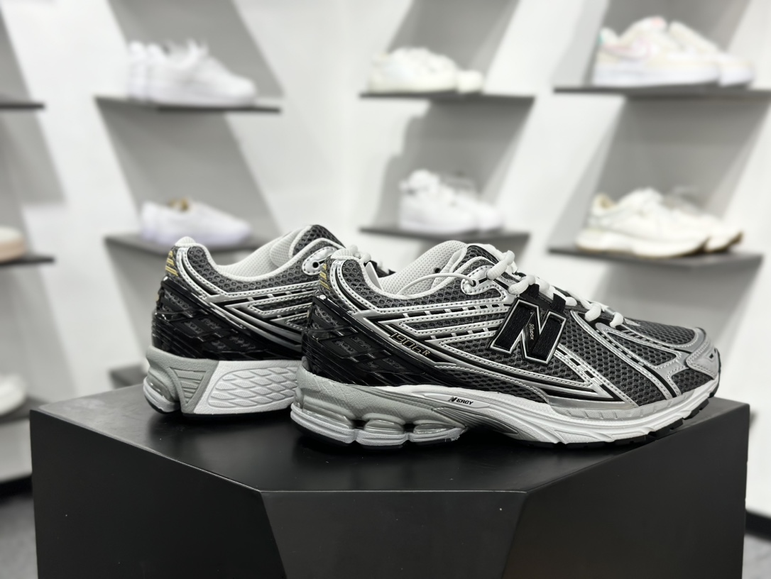 220 NB新百伦New Balance M1906R  U1906RCG 系列复古老爹风休闲运动慢跑鞋
