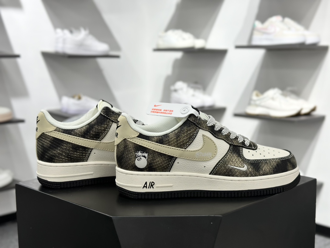 260 Nike Air Force 1'07 Low 斯图西联名 渐变蛇纹 空军一号低帮休闲板鞋 XS1958-556