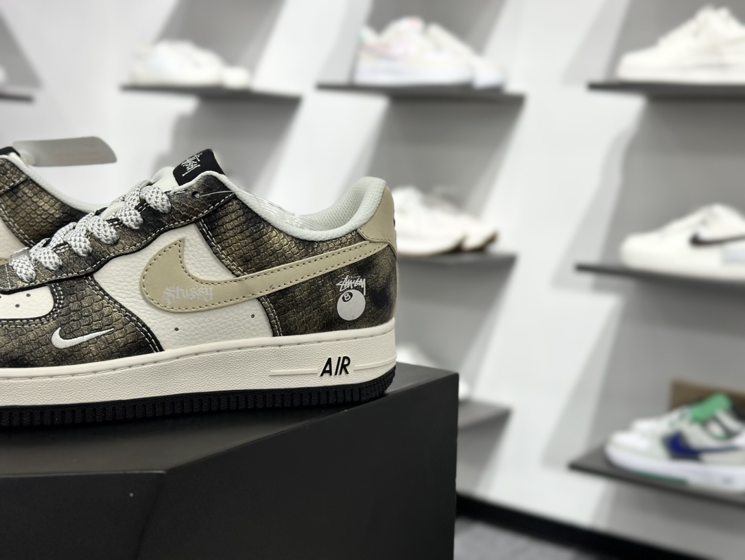 260 Nike Air Force 1'07 Low 斯图西联名 渐变蛇纹 空军一号低帮休闲板鞋 XS1958-556