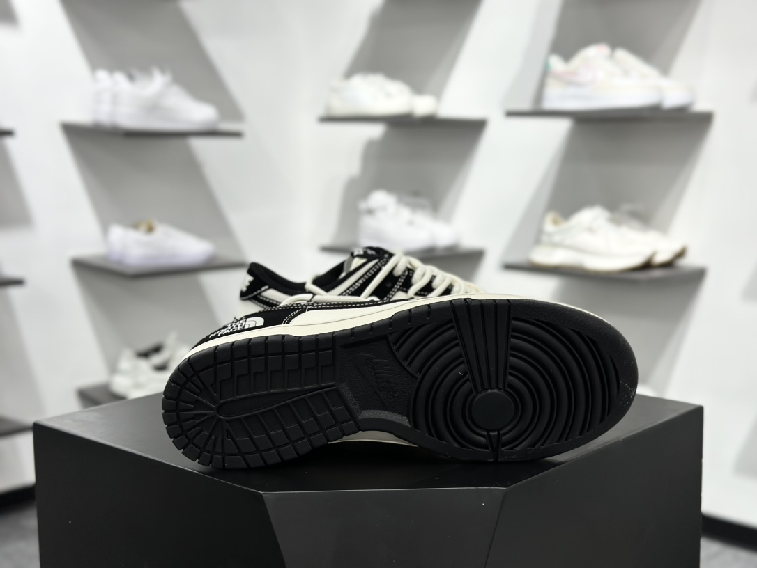 300 Nike SB Dunk Low x The North Face x CDG 黑白麻绳绑带  YX5066-287