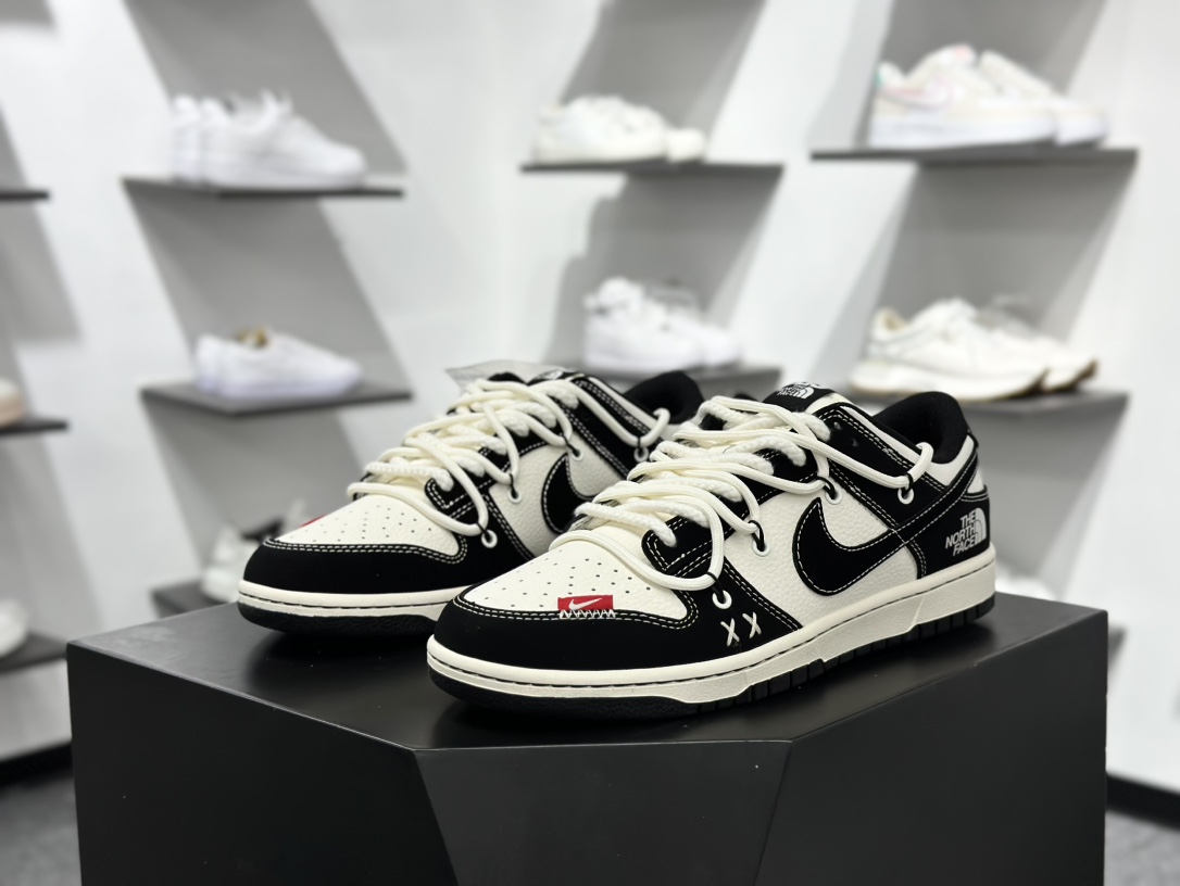 300 Nike SB Dunk Low x The North Face x CDG 黑白麻绳绑带  YX5066-287
