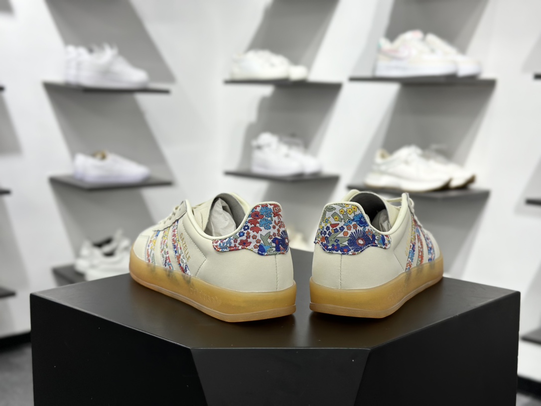 180 adidas Originals Gazelle INdoor 米色 三叶草休闲防滑耐磨低帮板鞋  JH7370