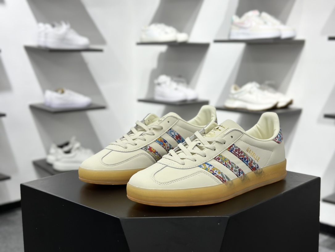 180 adidas Originals Gazelle INdoor 米色 三叶草休闲防滑耐磨低帮板鞋  JH7370