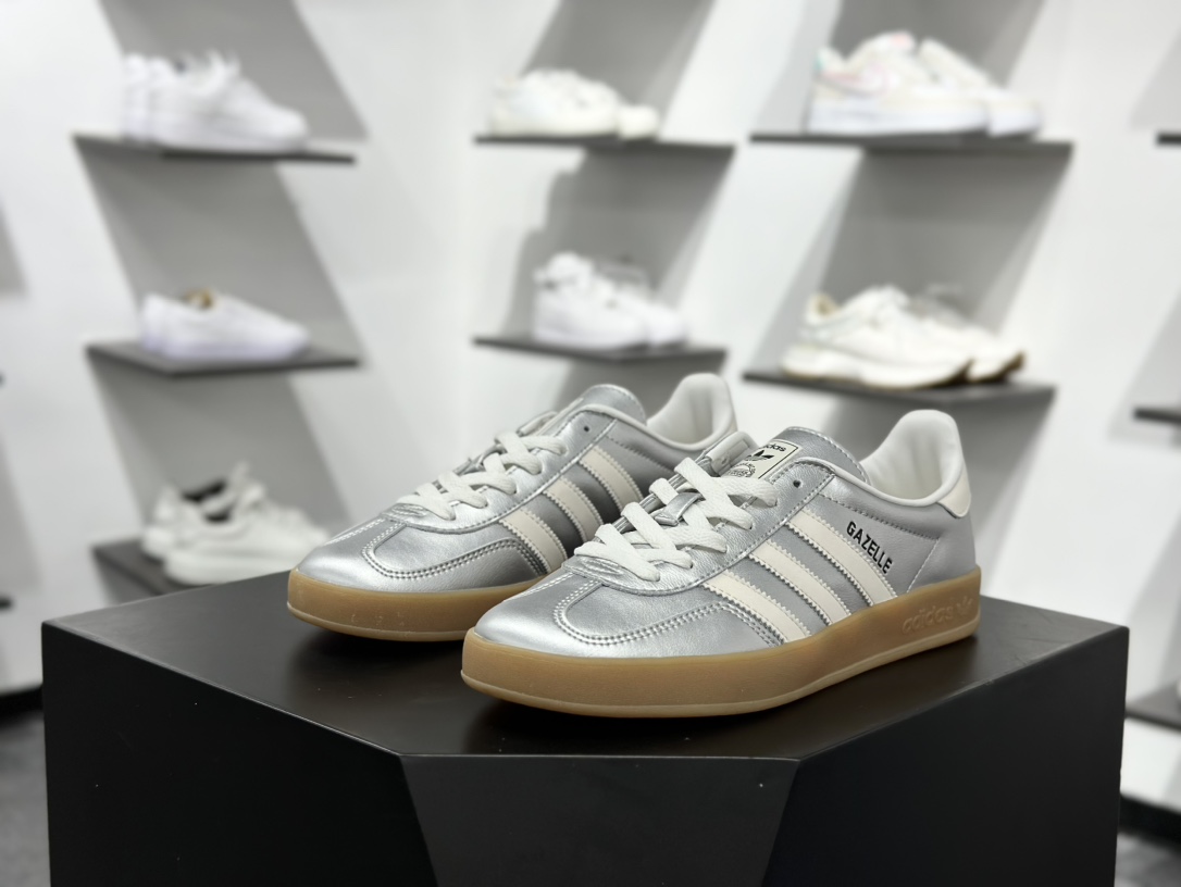 180 AD Gazelle Indoor Trainers 羚羊内训系列低帮复古百搭休闲运动德训风板鞋   JR1206