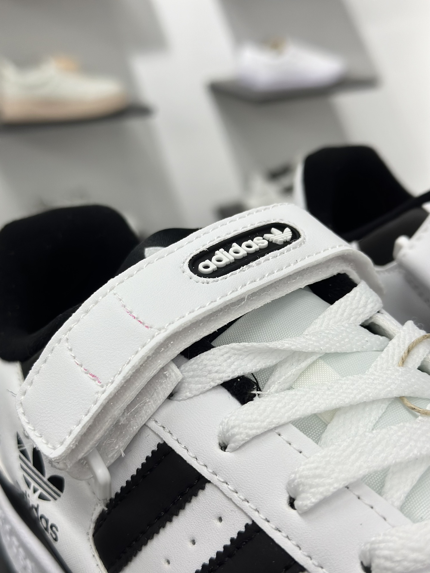 Adidas Forum Low CL 三叶草低邦 FY7757