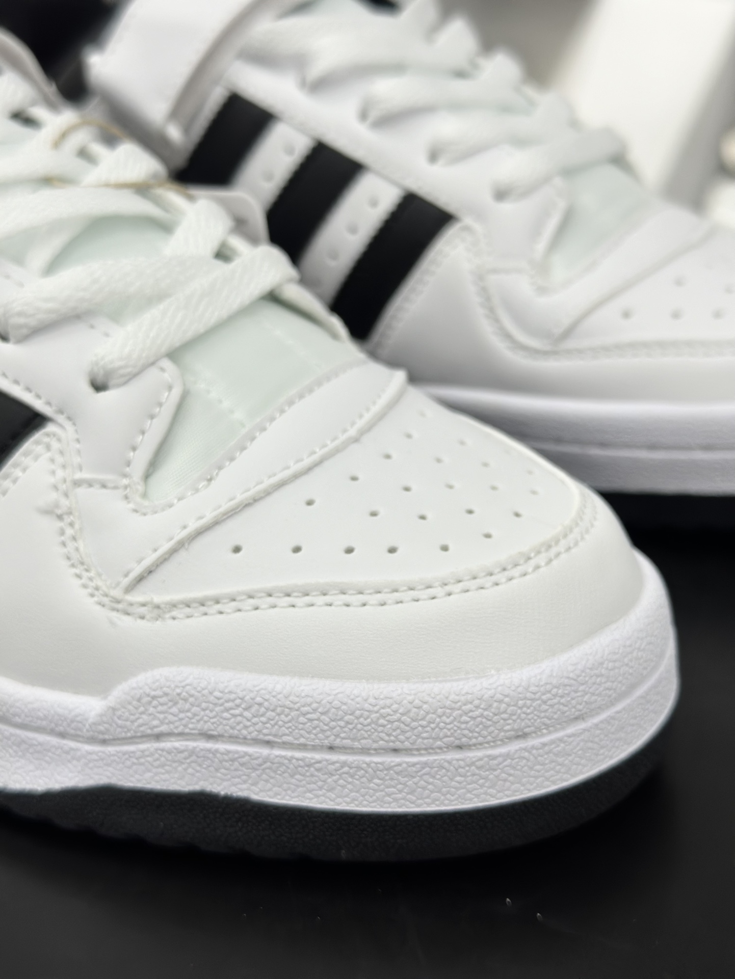Adidas Forum Low CL 三叶草低邦 FY7757