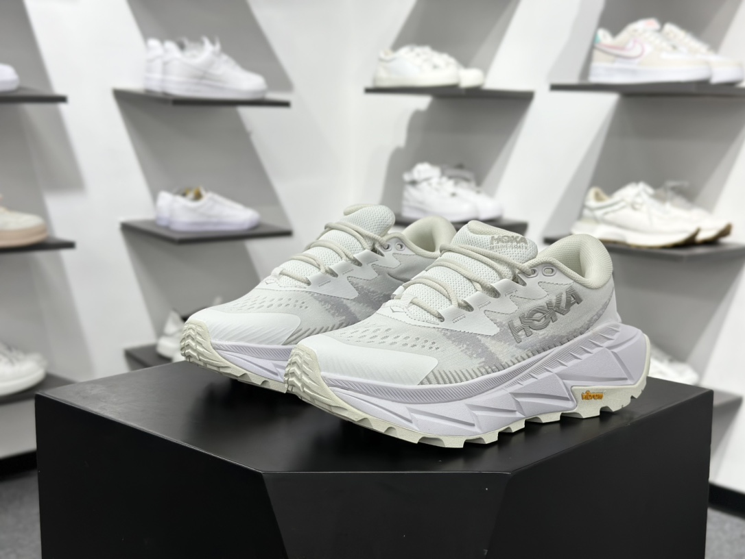 HOKA ONE ONE Skyline-Float X 动感系列 舒适减震防滑低帮跑鞋 1153350
