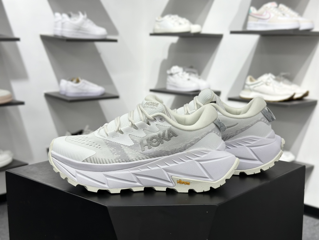 HOKA ONE ONE Skyline-Float X 动感系列 舒适减震防滑低帮跑鞋 1153350